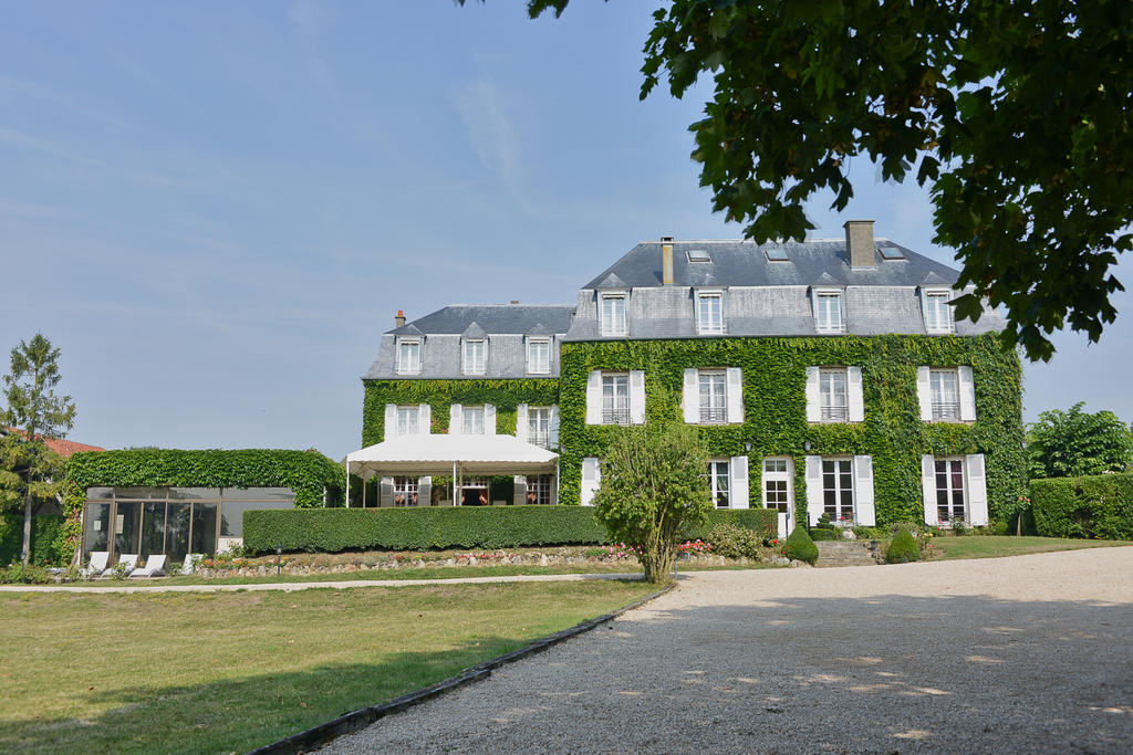 Château de Sancy Sancy-lès-Meaux Exterior foto